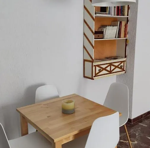 El Descanso Del Bailio By Guimar Daire